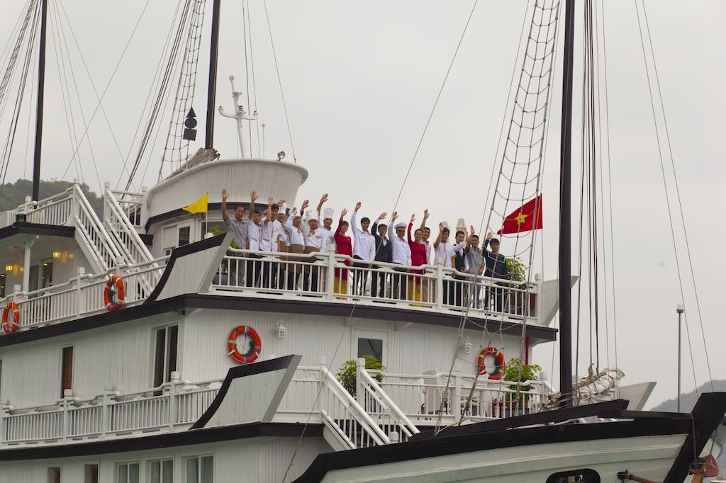 Signature Halong Cruise Ha Long Bagian luar foto