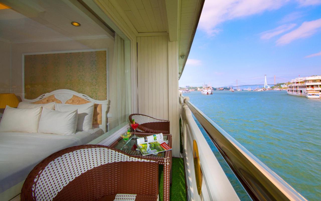 Signature Halong Cruise Ha Long Bagian luar foto