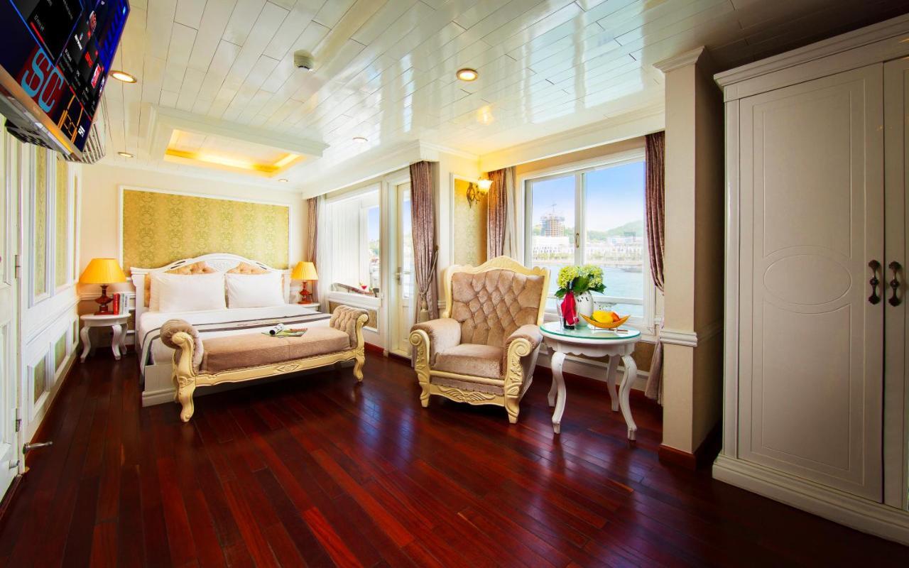 Signature Halong Cruise Ha Long Bagian luar foto