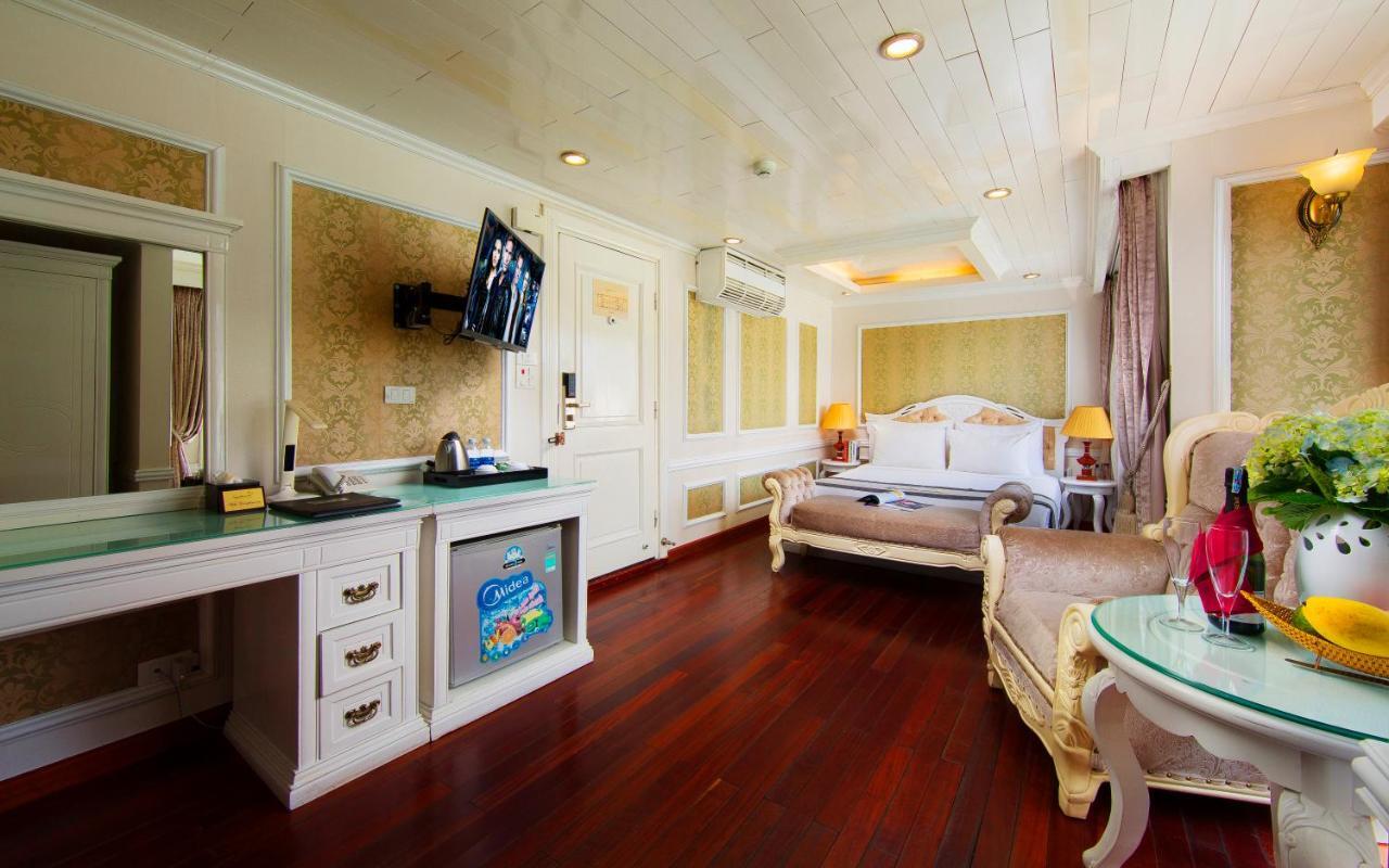 Signature Halong Cruise Ha Long Bagian luar foto
